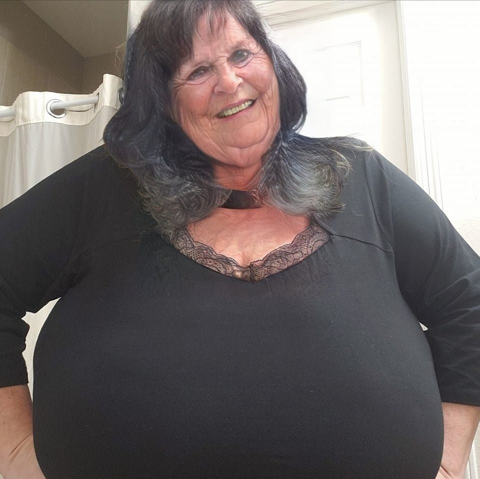 kittyjassy from Greater London,United Kingdom